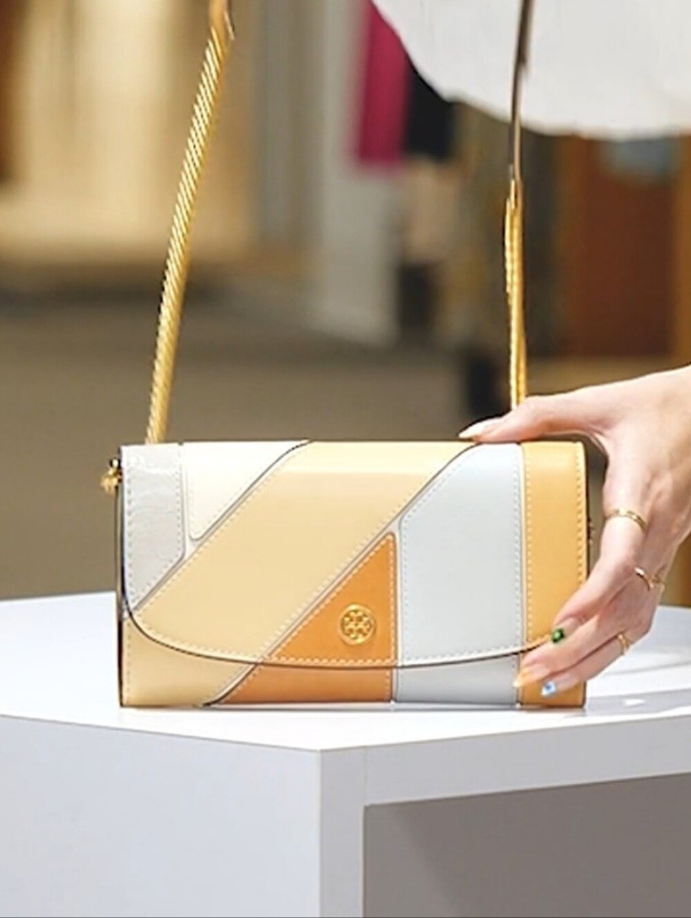 Tory Burch Robinson Patchwork Chain Wallet Mini Crossbody 7.8"×4"×1"